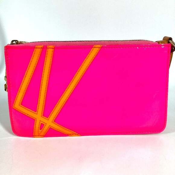 LOUIS VUITTON M91906 Monogram Vernis Fluo Lexington Handbag/Shoulder Bag/Acce... - Picture 2 of 14